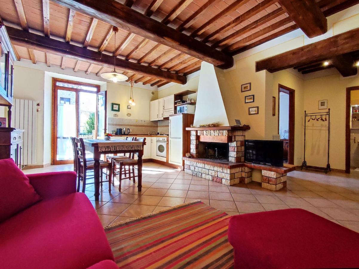 I Girasoli San Gimignano Apartments Kültér fotó